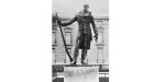 Du nouveau sur le front des statues