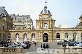 L'Association pour une Constituante reçue au Sénat